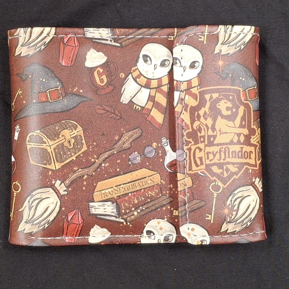 Warner Bros. JK Rowling Harry Potter Gryffindor Leather Purse Zipper Wallet A